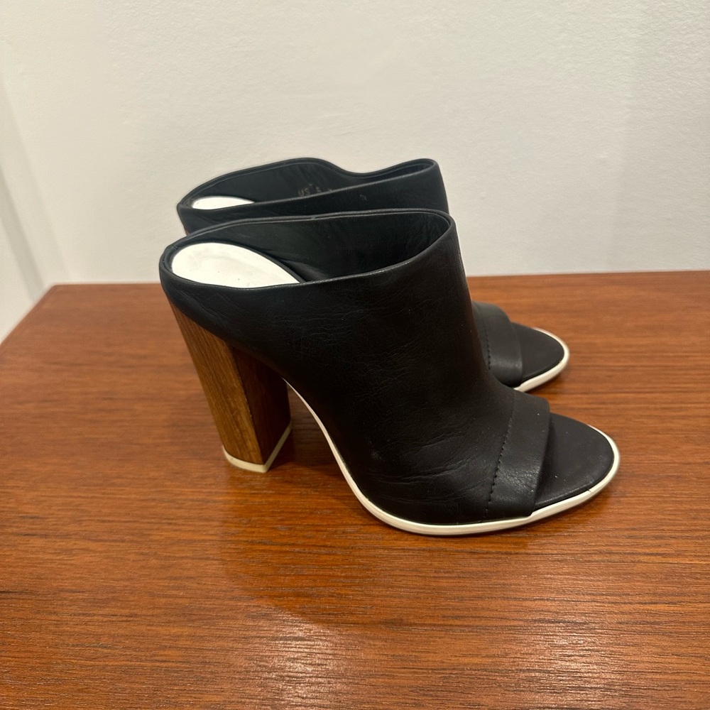 Vince 4” Heel leather mules. Made in Italy.